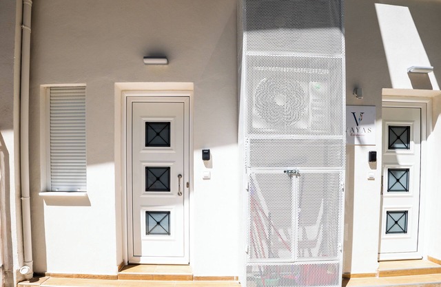 Vayas Residences Agora