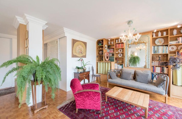 Veeve - Apartment near Pont de Grenelle