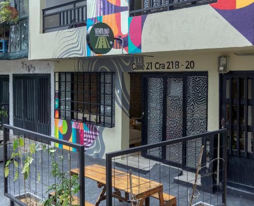 Ventiuna Hotel y Coliving