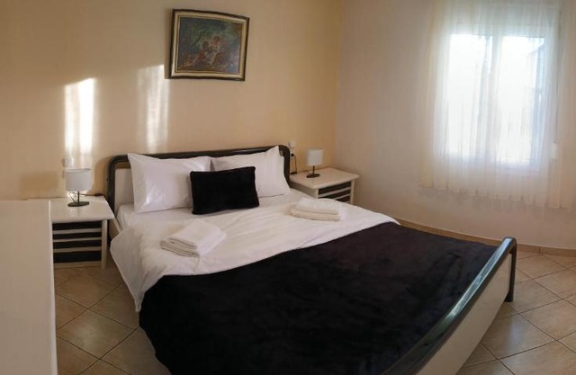 Veronika house Under Meteora