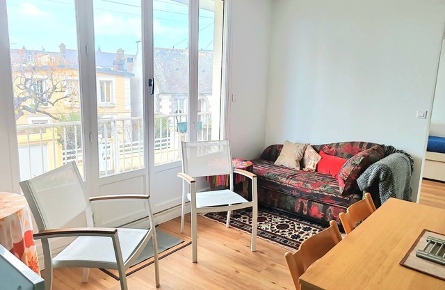 Very cozy apartment in the center of Paramé