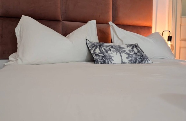 Very large apartment in center the only one in Sicily with private cinema room.