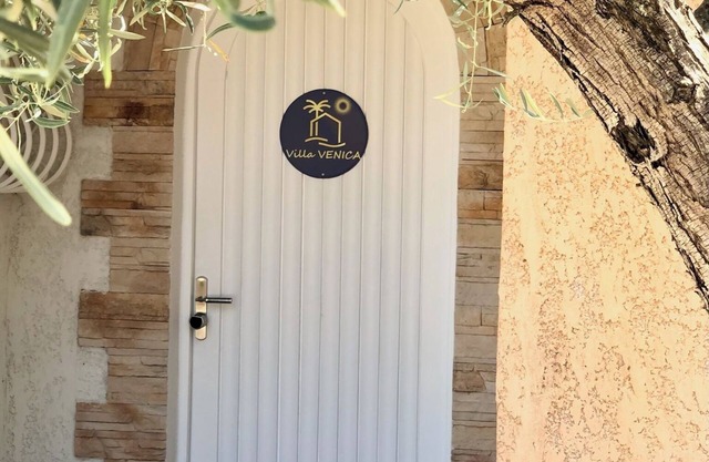 Very Large Villa 4* 20pers. between Cannes and Saint Tropez