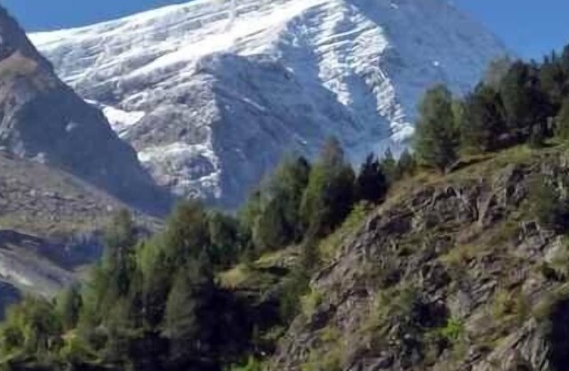 VERY NICE apartment in the heart of the Pyrenees ARGELES-GAZOST