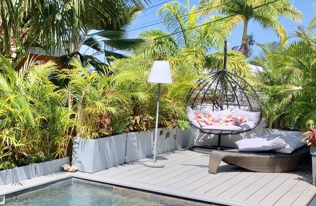 Very nice villa in a quiet area, 2 steps from the center of St Gilles les Bains