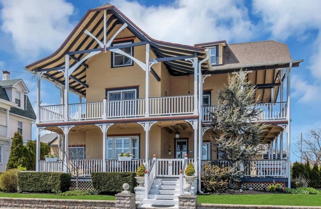 Victorian Charm Contemporary Living