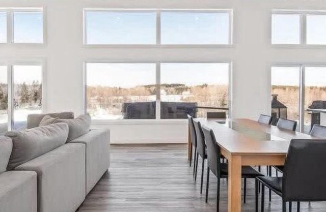 View on the river ! Family cottage with SPA