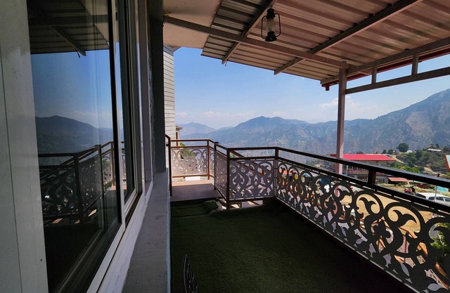 Viewtoria Resort