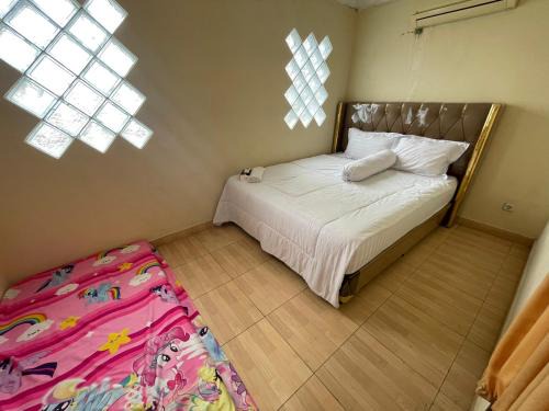 Vila Princess Sentul 7bedroom Private pool, Billiard, Tenis meja