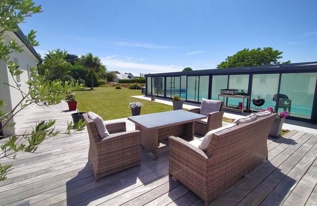 VILLA MOABREN POOL SPA SEASIDE BRIGNOGAN