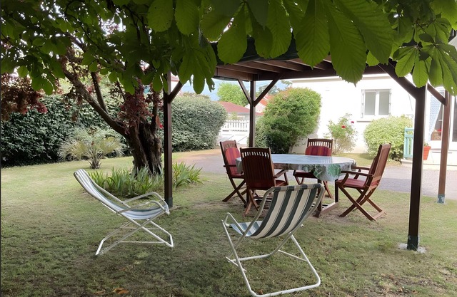 Villa '1 - Maison De Pêcheur Pré Vert' with Private Terrace and Private Garden