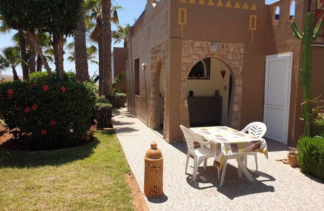 VILLA 110m² seaside in beautiful Residence with SWIMMINGPOOL-TENNIS-Fibre optics