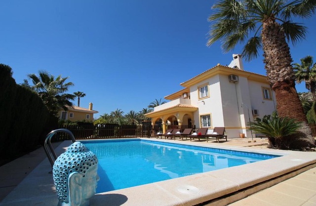 Villa 25