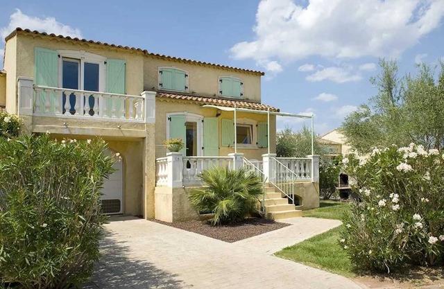 Villa 5 étoiles - Parc aquatique - efbgii