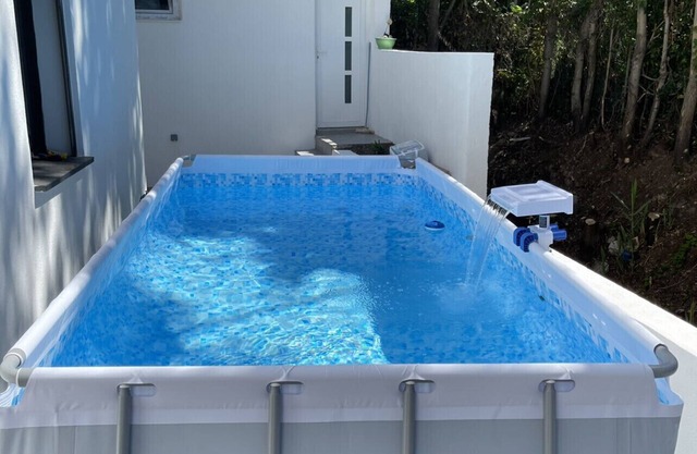 VILLA 6pers. with GARDEN and JACUZZI quiet close to beaches and convenience