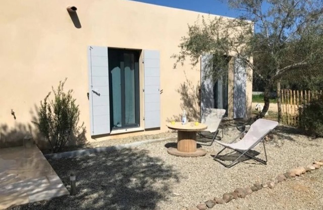 Villa "Agliastru" 900 m from Lozari beach