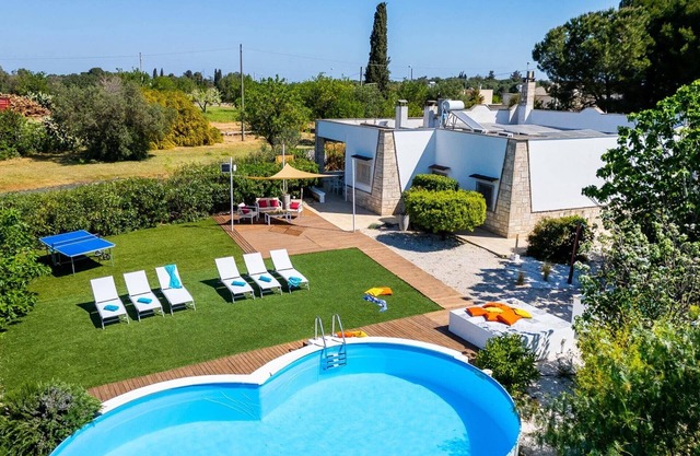 Villa Ambra by Villa Plus