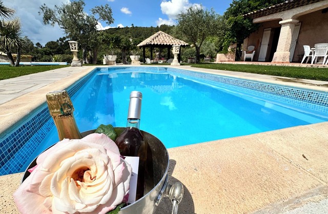 Villa and private heated pool until October 18
