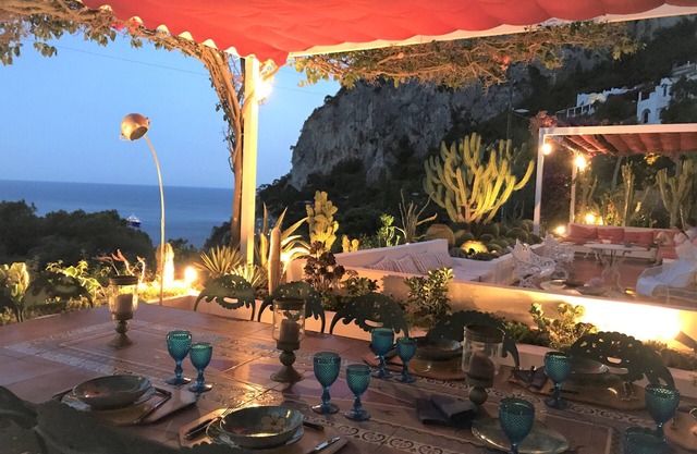 VILLA ARIANNA