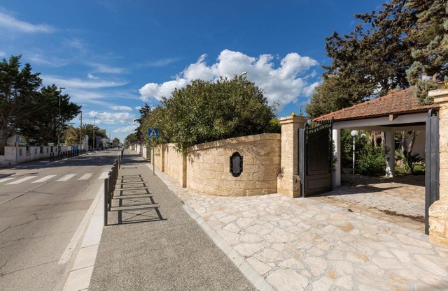 Villa Ariel by BarbarHouse