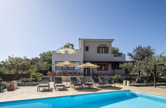 Villa Aspa - Three Bedroom Villa, Sleeps 6