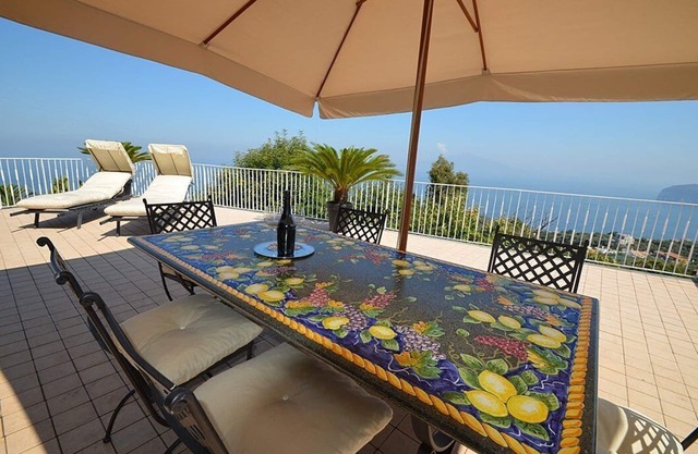 Villa Astaria A: A cozy and welcoming two-story apartment that covers the entire ground floor of a villa which faces the sun and the sea, with Free WI-FI.