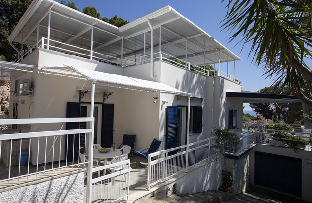 Villa Aurora Mondello Addaura - Apartment Punta Priola