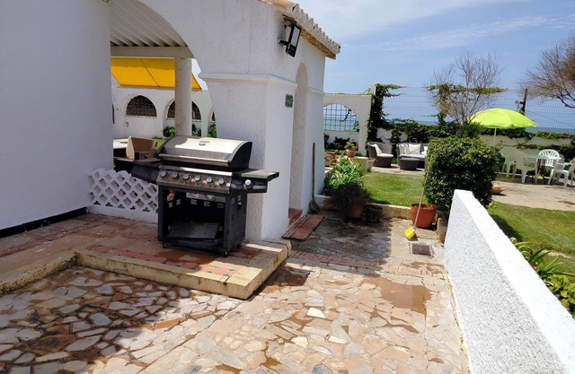 Villa beach access pool