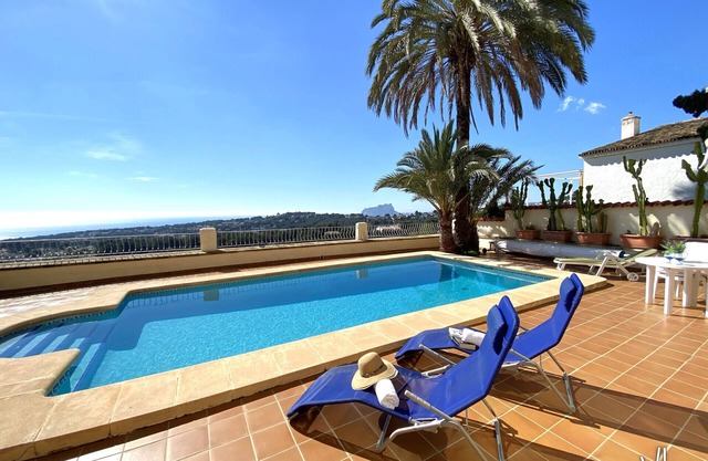 Villa BELLAMAR in Moraira – Panoramic sea views, private pool and terrace with barbecue