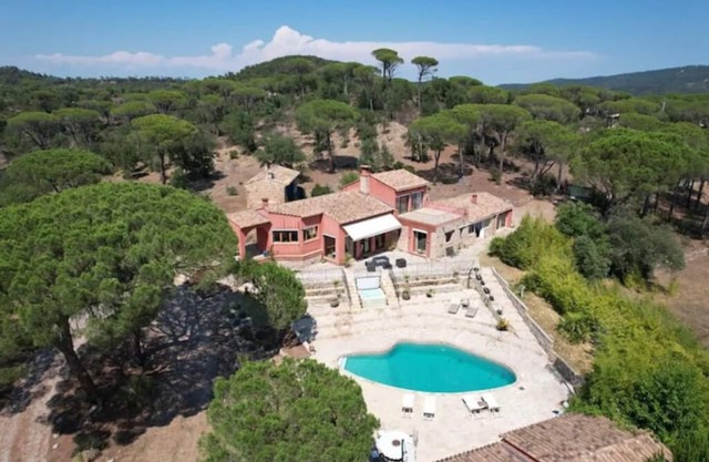 Villa+Bergerie du peyloubier