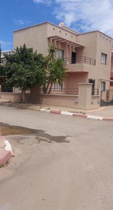 Villa bien equiper a saidia pres de la plage