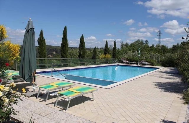 Villa Bobolino in the countryside with private pool