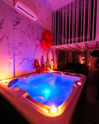 Villa Bono Jacuzzi & Spa