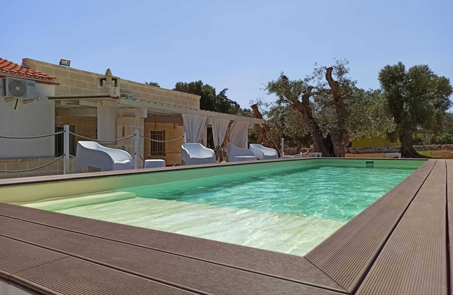 Villa Butticchio - Four Bedroom Villa, Sleeps 12