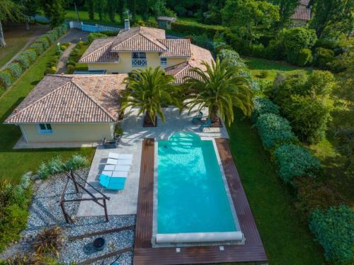 Villa calme avec piscine entre Pays Basque et Sud Landes