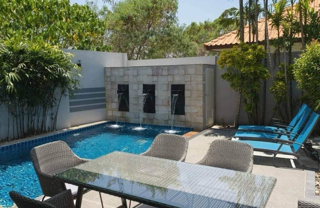 VIlla Camelyann - 3 Bedroom villa in gorgeous Tambon Rawai, Phuket
