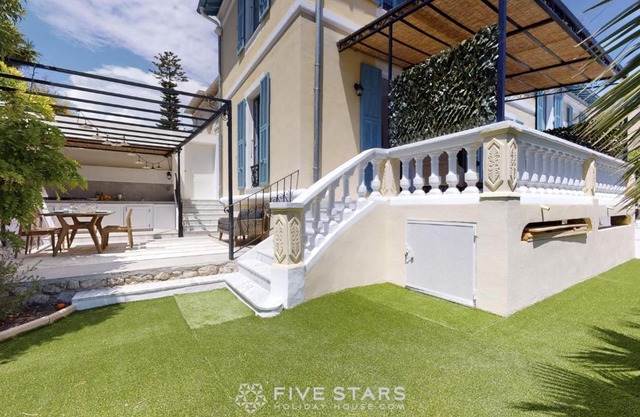 Villa Capriciosa - Five Stars Holiday House