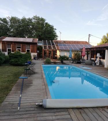 Villa charmante à Saint-Vincent-de-Paul avec piscine privée
