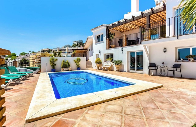 Villa 'Chispita For Groups' with Mountain View, Wi-Fi and Air Conditioning