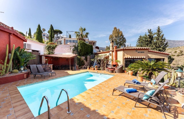 Villa "Cosy House Jacuzzi Pool View" with Sea & Mountain View, Pool & Wi-Fi
