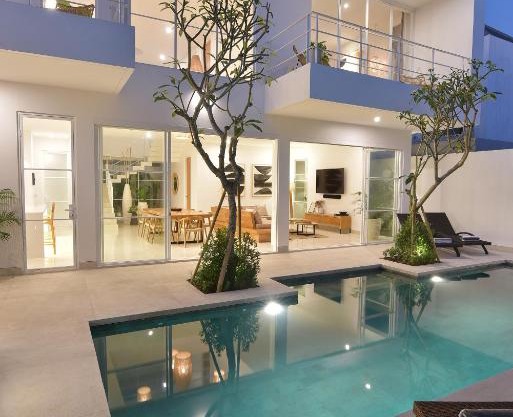Villa Cruz close to Finns Beach club