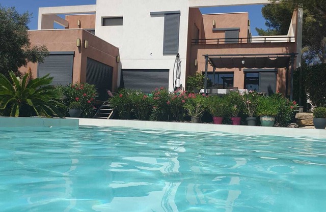 Villa D'architecte Avec Piscine et Jacuzzi, à 2 mn de la Plage