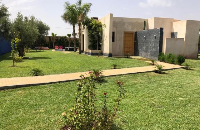 Villa d'Exception moderne & femme de ménage incluse