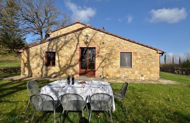 Villa del Capriolo - Poggio Cennina Country Resort Tuscany