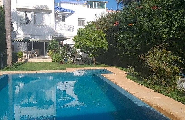 Villa de Luxe, à 200 Mètres de la Plage et Proche de Toutes les Commodités