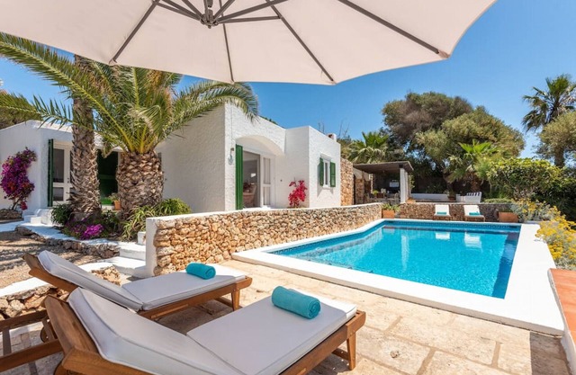 Villa Delfin❤️Free WiFi-AC-Prived pool-200mts to the sea