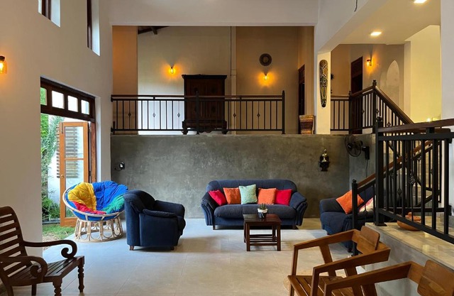 Villa Dinoos- Weligama