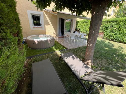 Villa en Provence 2 T3 jardin clos et SPA