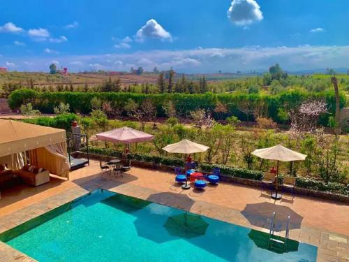 Villa Familiale De 5 Chambres Avec Piscine