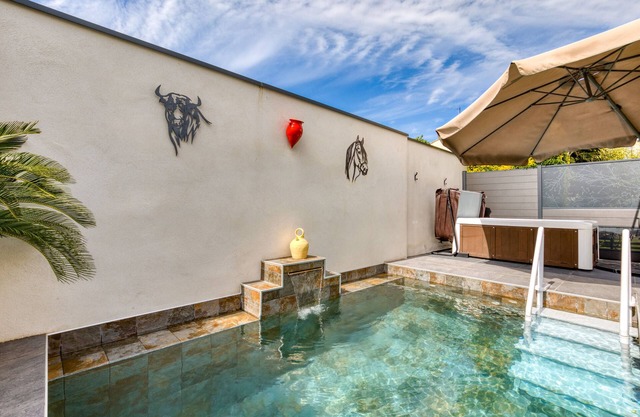 Villa for 6 People with Private Pool, Wi-Fi, and Air Conditioning